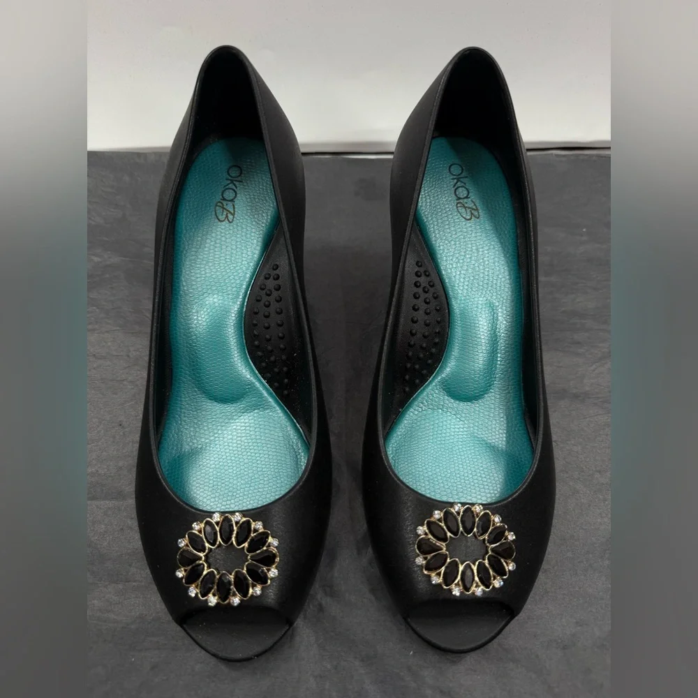 EUC Oka-B Black Jessica Wedges - Picture 8 of 12